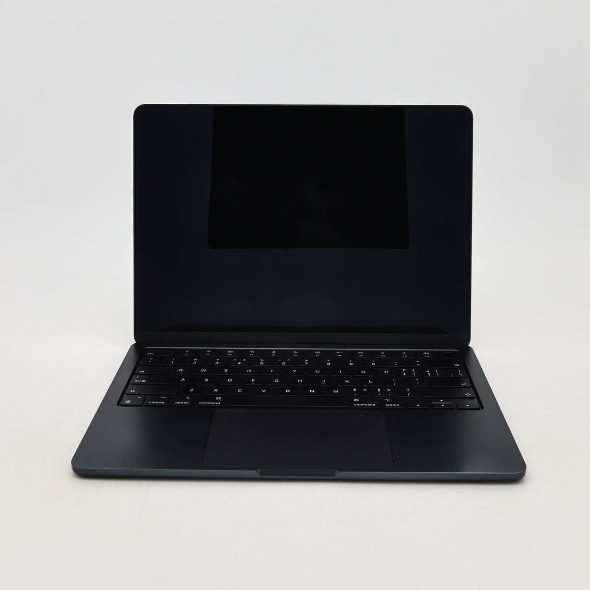 95新 Apple MacBook Air 22年 13寸 M2（8+8核） 8G RAM 256G SSD 午夜色