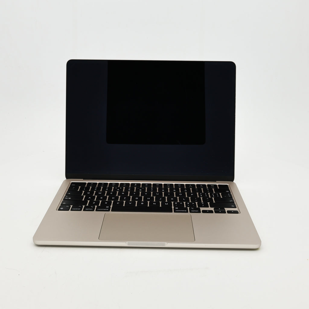 95新 Apple MacBook Air 22年 13寸 M2（8+8核） 8G RAM 256G SSD 星光色