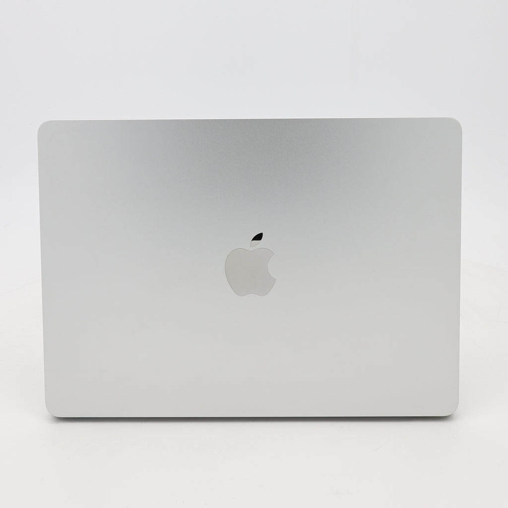 95新 Apple MacBook Air 22年 13寸 M2（8+8核） 16G RAM 256G SSD 銀色