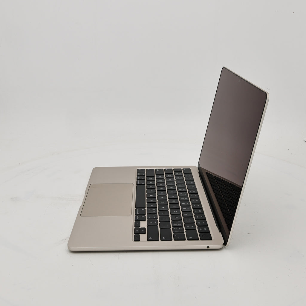 95新 Apple MacBook Air 22年 13寸 M2（8+8核） 8G RAM 256G SSD 星光色