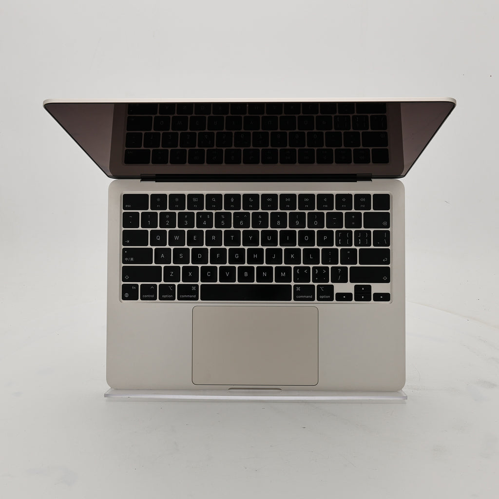 95新 Apple MacBook Air 22年 13寸 M2（8+8核） 8G RAM 256G SSD 星光色