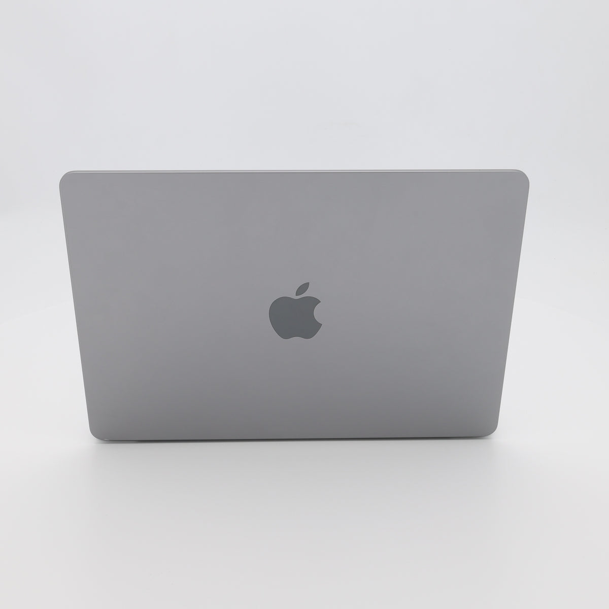 95新 Apple MacBook Air 22年 13寸 M2（8+8核） 8G RAM 256G SSD 深空灰色
