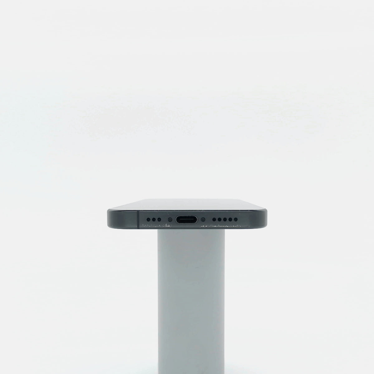 95新 Apple iPhone 16 Pro 128G 黑色鈦金屬 中國大陸版