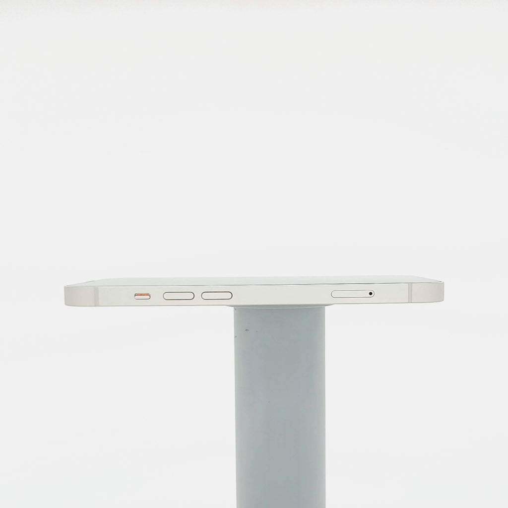 95新 Apple iPhone 13 256G 星光色 中國大陸版