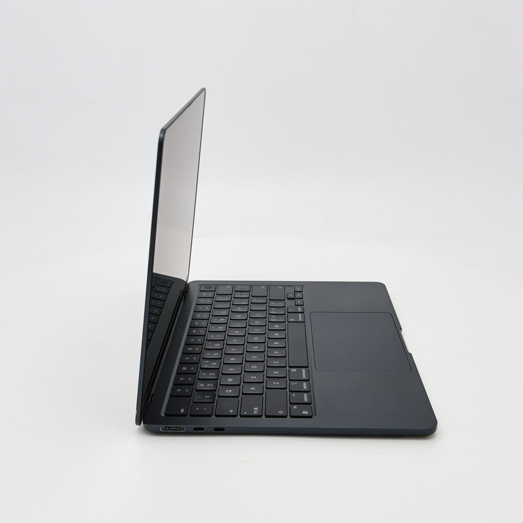 95新 Apple MacBook Air 22年 13寸 M2（8+10核） 8G RAM 512G SSD 午夜色