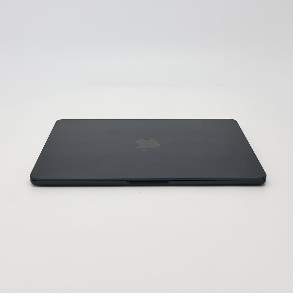 95新 Apple MacBook Air 22年 13寸 M2（8+10核） 8G RAM 512G SSD 午夜色