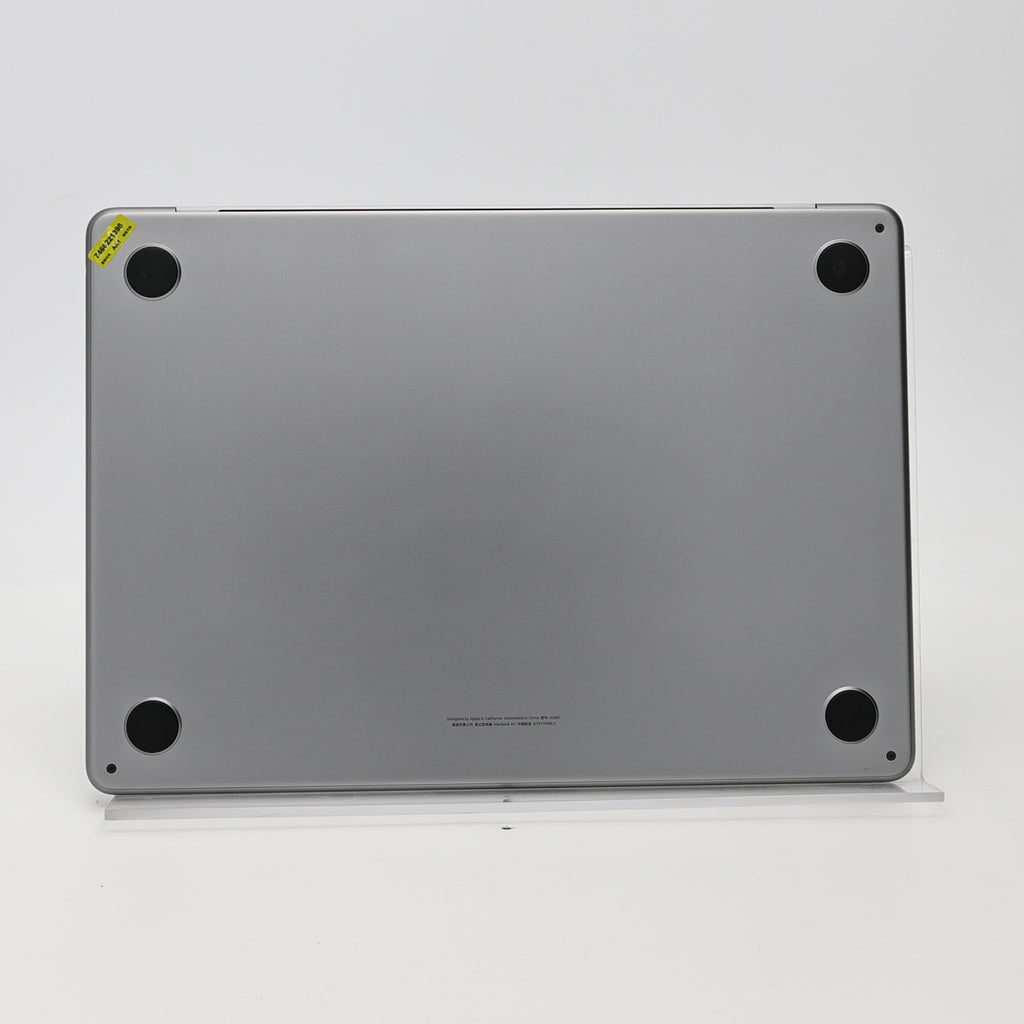 95新 Apple MacBook Air 22年 13寸 M2（8+8核） 8G RAM 256G SSD 深空灰色