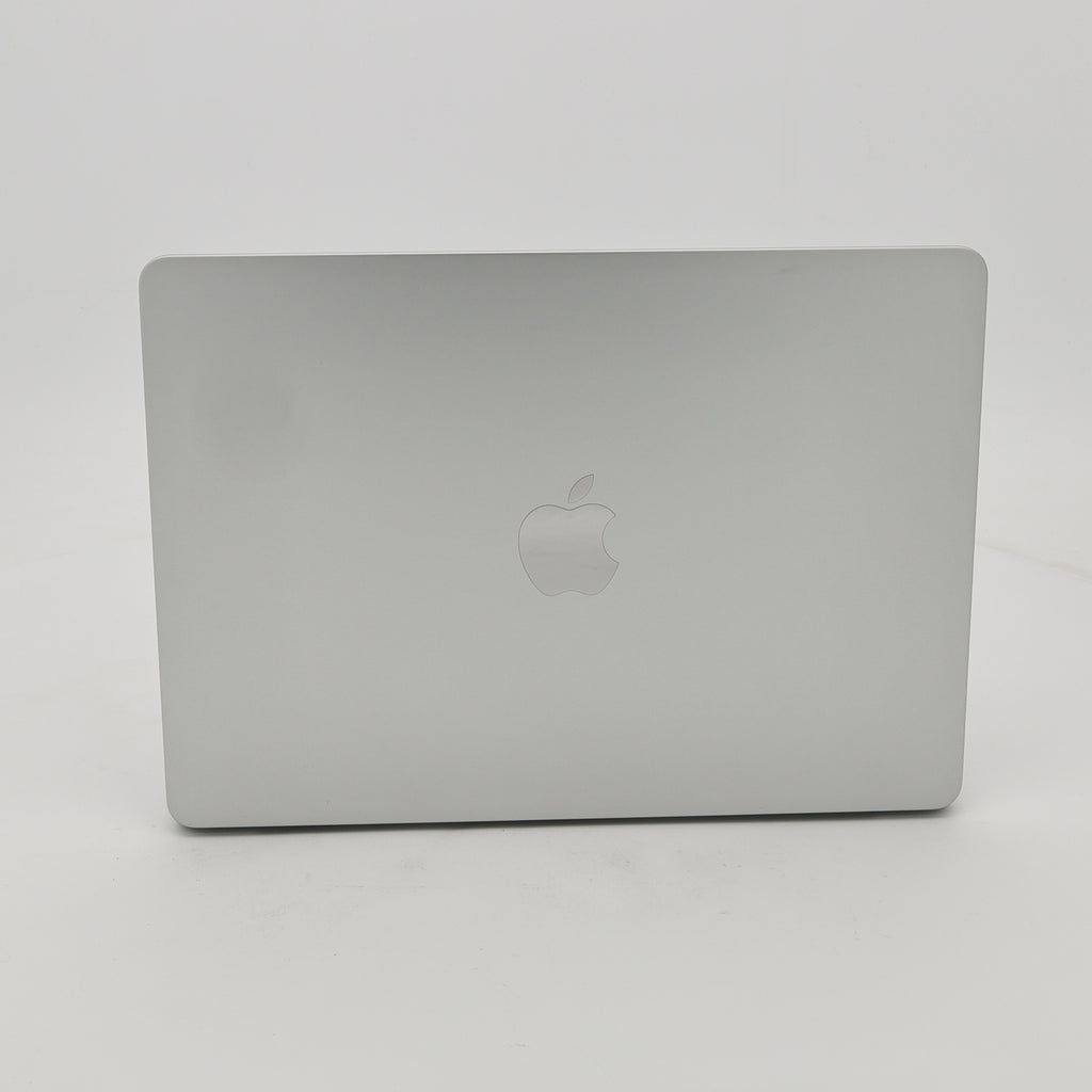 95新 Apple MacBook Air 22年 13寸 M2（8+8核） 16G RAM 256G SSD 銀色