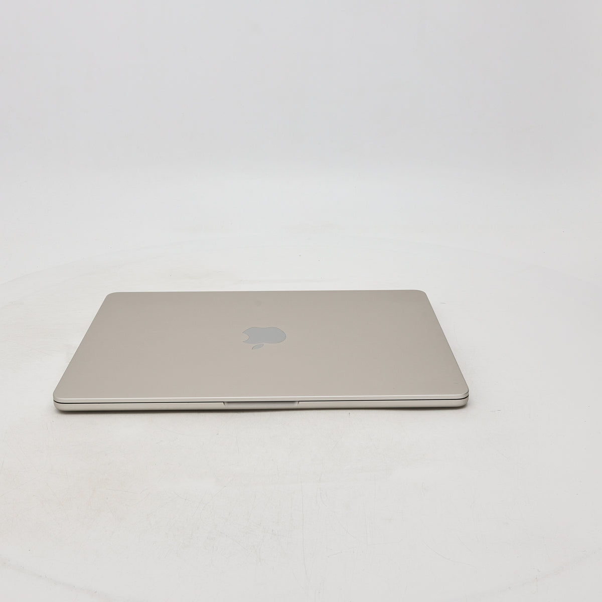 95新 Apple MacBook Air 22年 13寸 M2（8+10核） 8G RAM 512G SSD 星光色