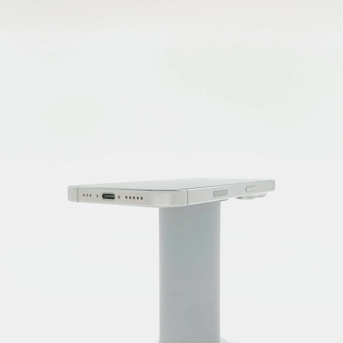 99新 Apple iPhone 16 Pro 128G 白色鈦金屬 中國大陸版