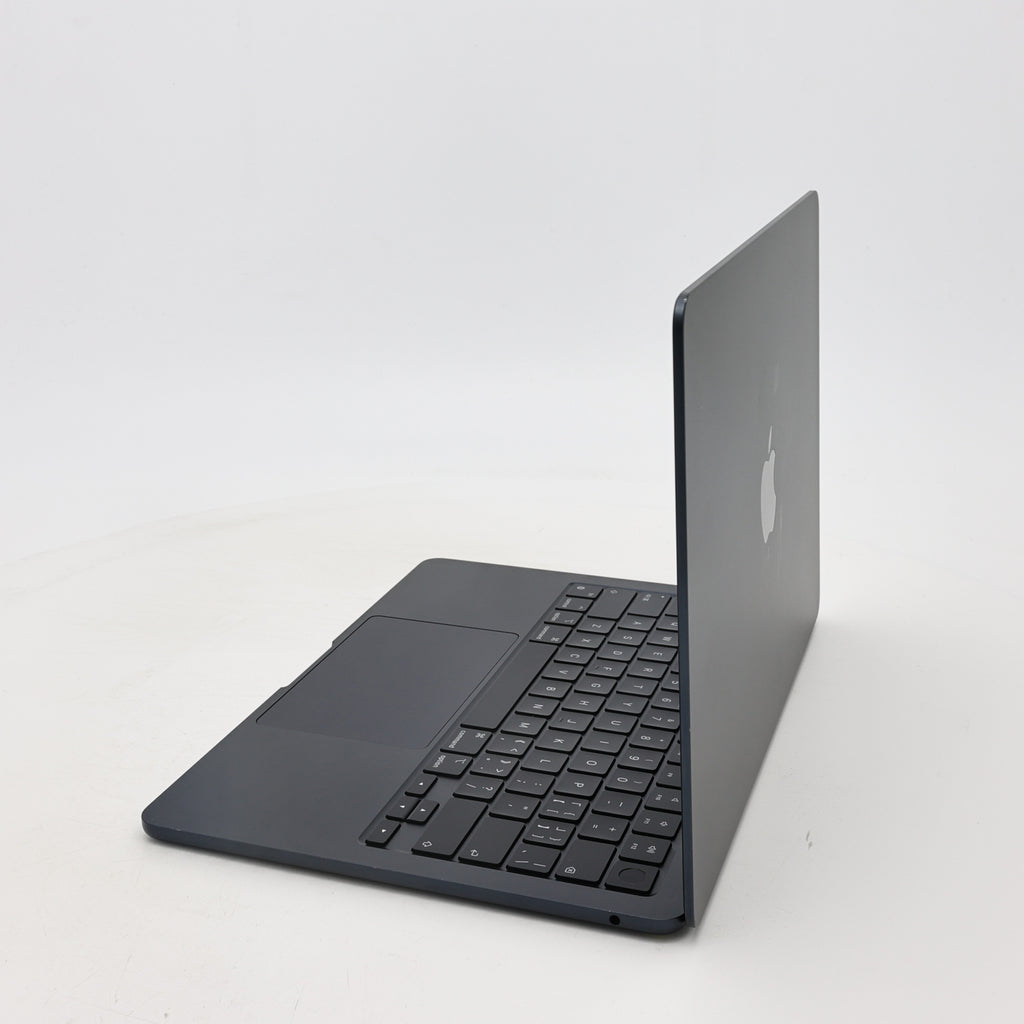 95新 Apple MacBook Air 22年 13寸 M2（8+8核） 8G RAM 256G SSD 午夜色
