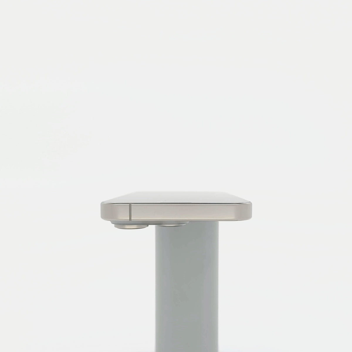 95新 Apple iPhone 16 Pro 128G 原色鈦金屬 中國大陸版