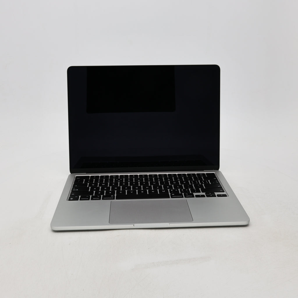 95新 Apple MacBook Air 22年 13寸 M2（8+8核） 8G RAM 256G SSD 銀色