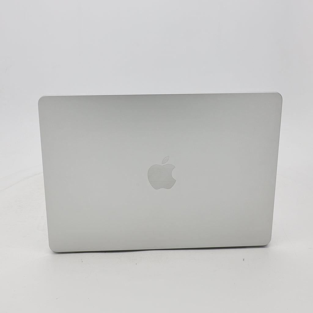 95新 Apple MacBook Air 22年 13寸 M2（8+8核） 8G RAM 256G SSD 銀色