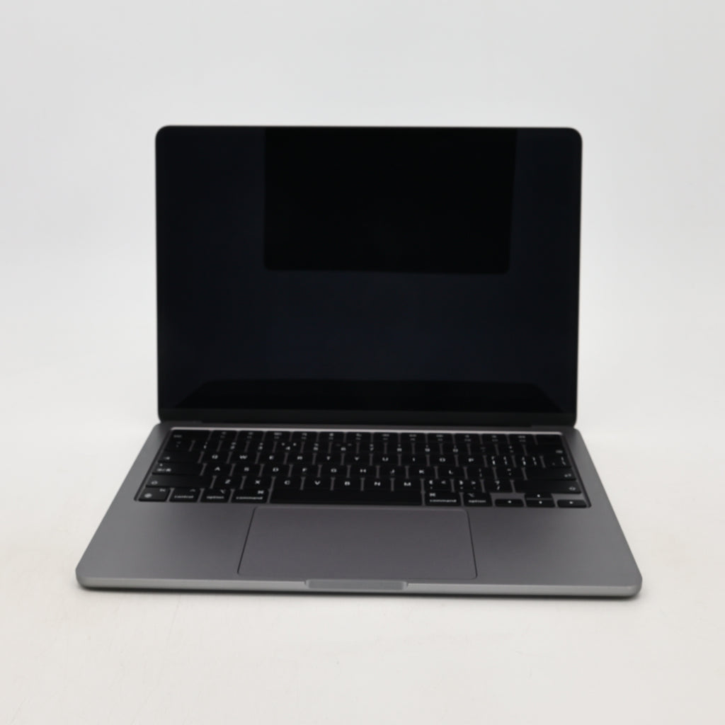 95新 Apple MacBook Air 22年 13寸 M2（8+8核） 8G RAM 256G SSD 深空灰色