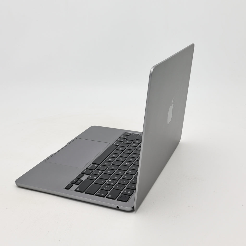 95新 Apple MacBook Air 22年 13寸 M2（8+8核） 8G RAM 256G SSD 深空灰色