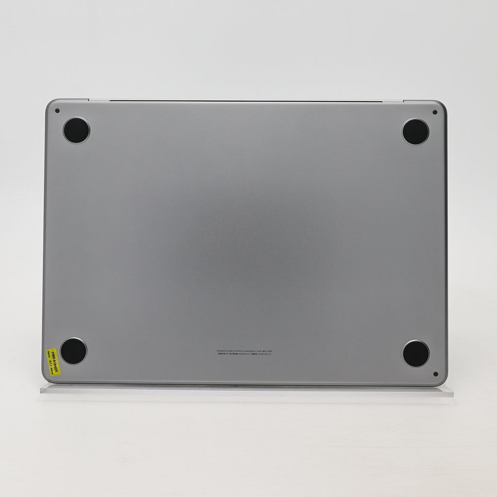 95新 Apple MacBook Air 22年 13寸 M2（8+8核） 8G RAM 256G SSD 深空灰色