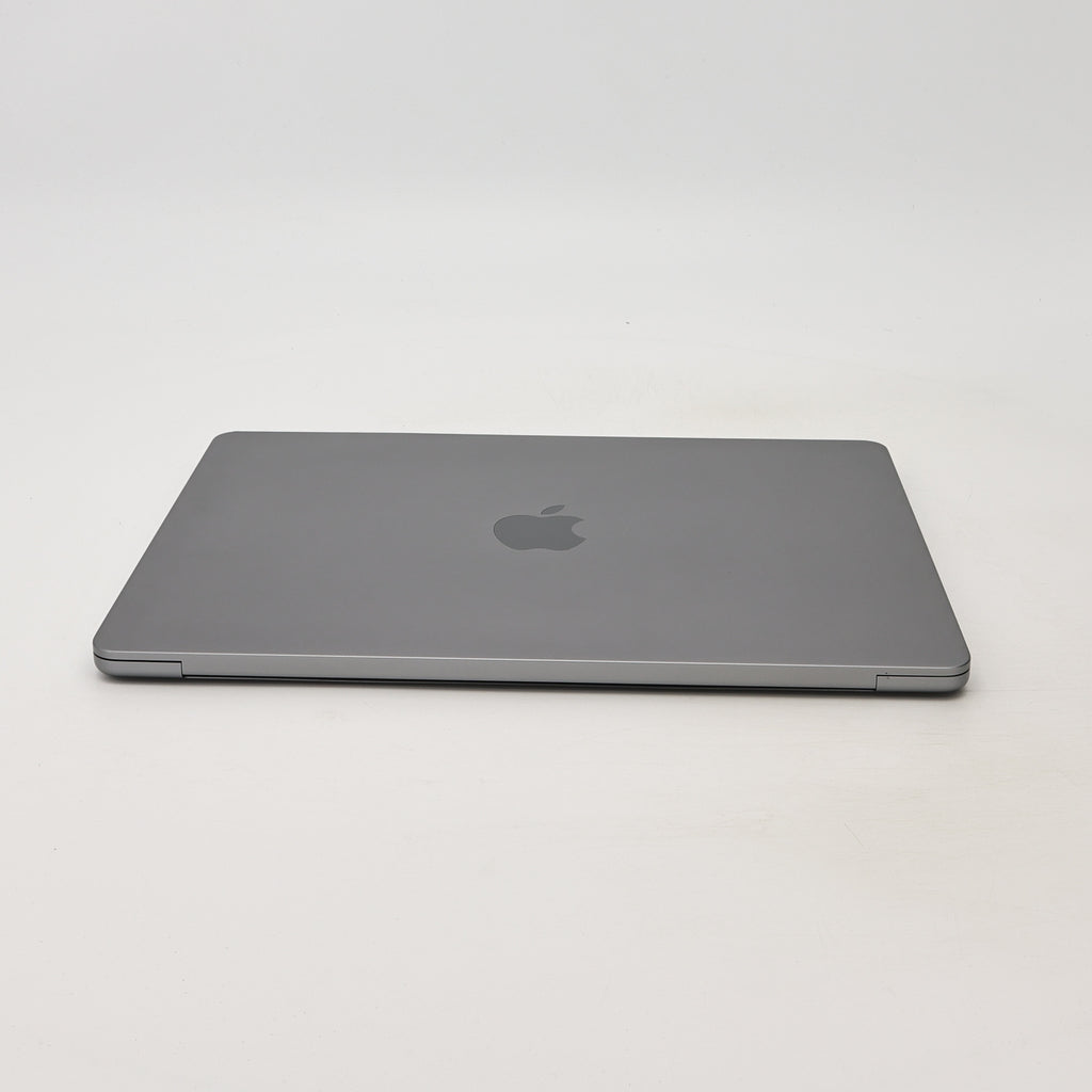 95新 Apple MacBook Air 22年 13寸 M2（8+8核） 8G RAM 256G SSD 深空灰色