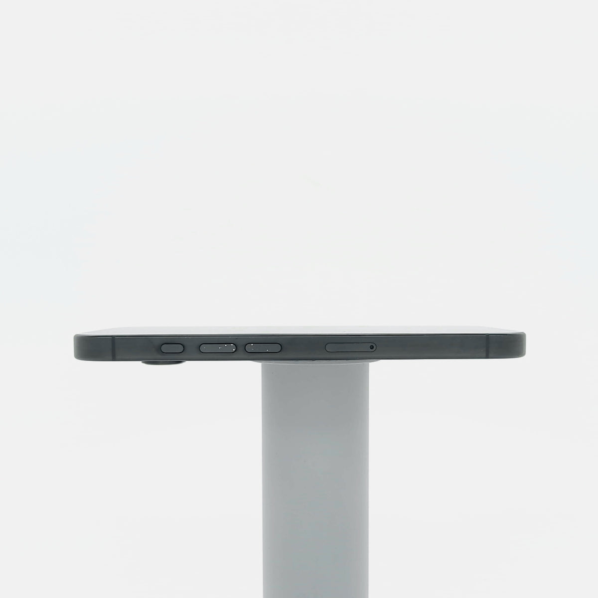 95新 Apple iPhone 16 Pro 128G 黑色鈦金屬 中國大陸版