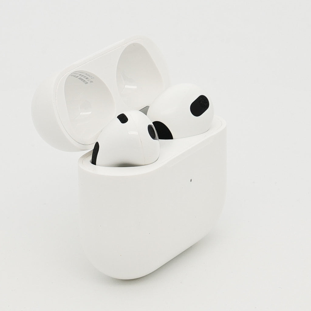 99新 Apple AirPods 3 白色