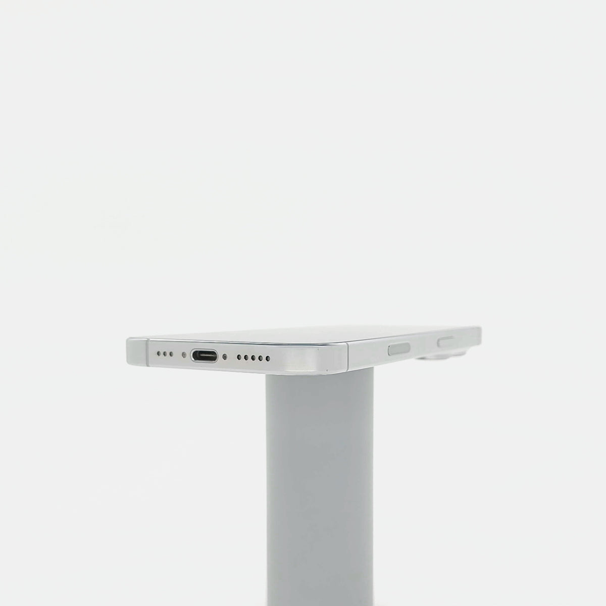 95新 Apple iPhone 16 Pro 128G 白色鈦金屬 中國大陸版