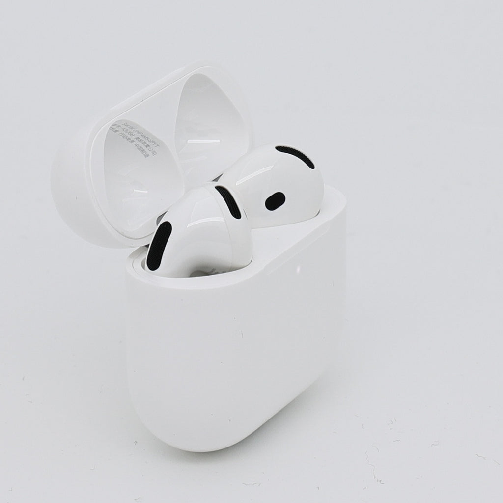 99新 Apple AirPods 4 (不支持主动降噪) 白色