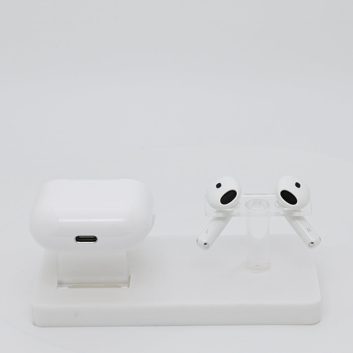 99新 Apple AirPods 4 (不支持主动降噪) 白色