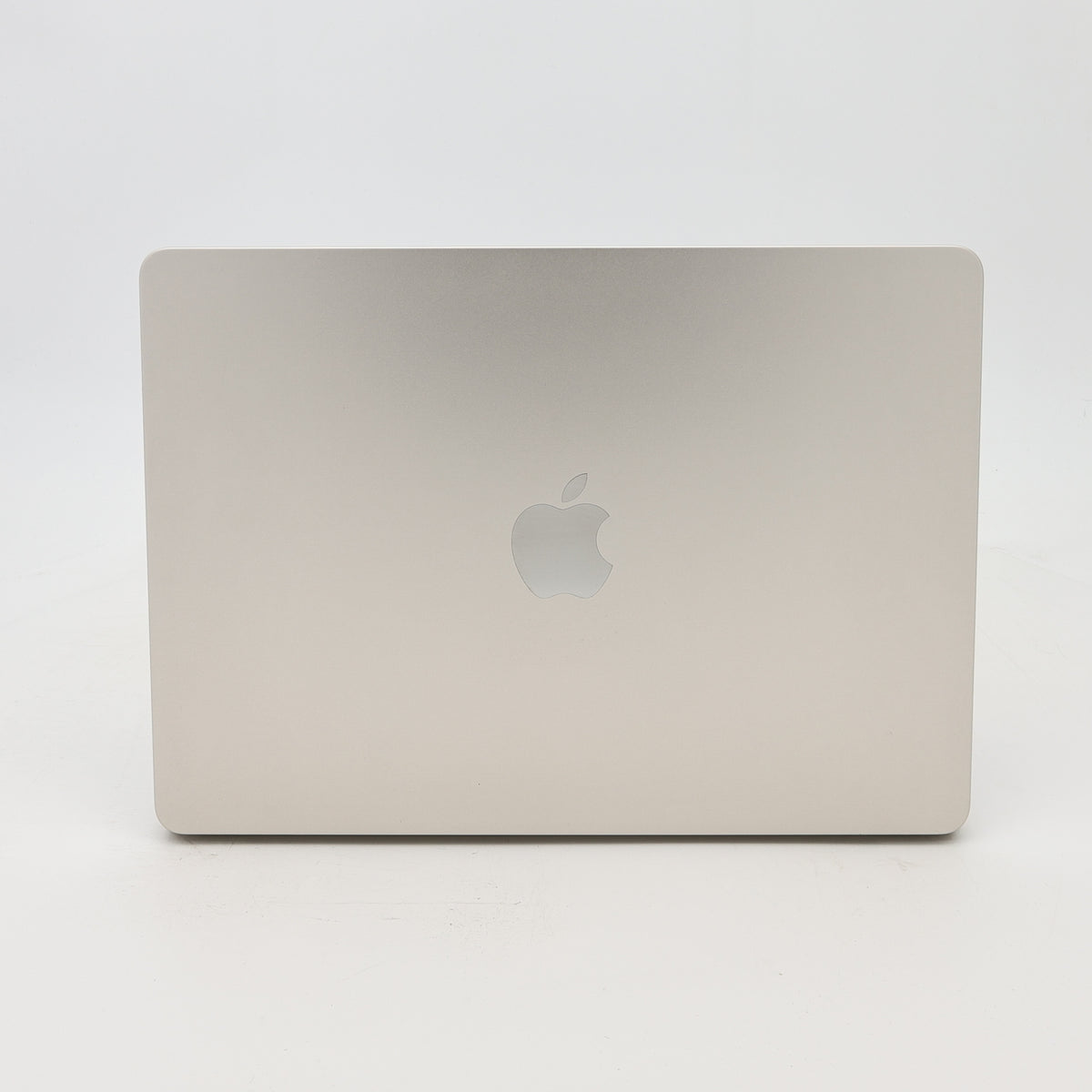 95新 Apple MacBook Air 22年 13寸 M2（8+8核） 8G RAM 256G SSD 星光色