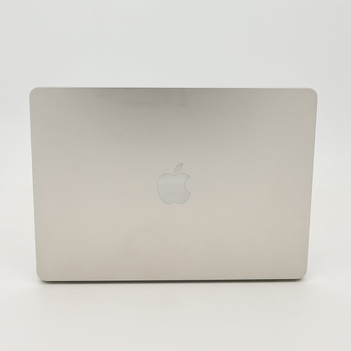 95新 Apple MacBook Air 22年 13寸 M2（8+8核） 8G RAM 256G SSD 星光色