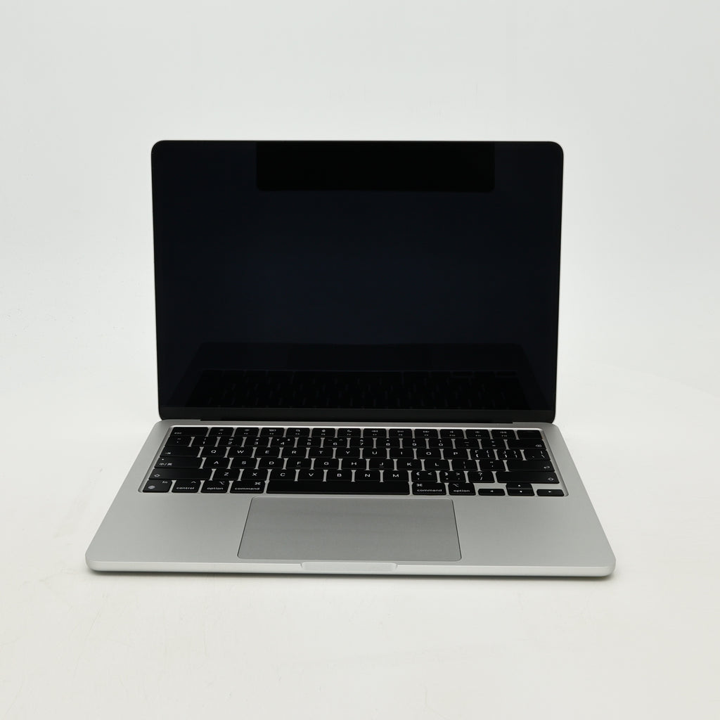 95新 Apple MacBook Air 22年 13寸 M2（8+8核） 8G RAM 256G SSD 銀色