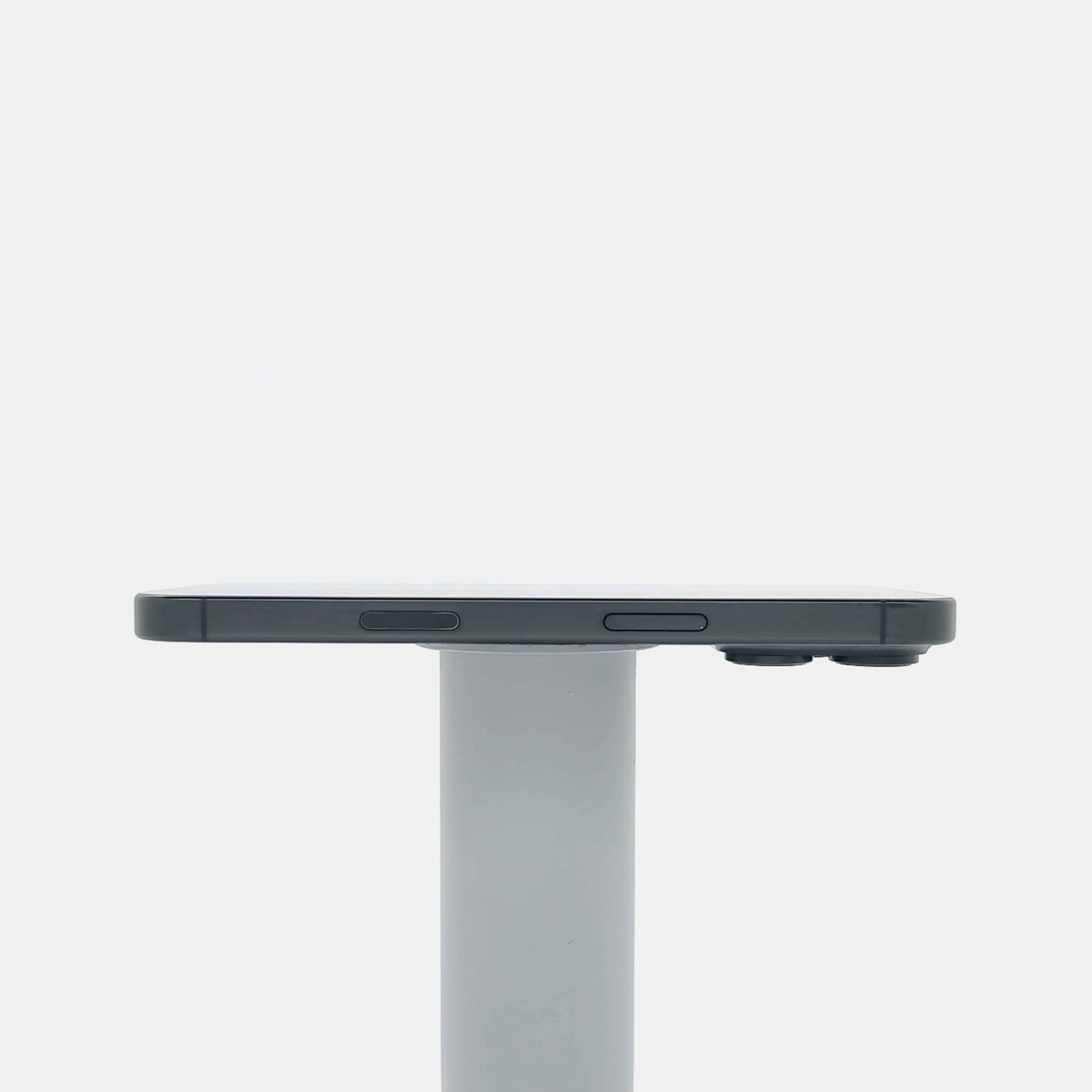 95新 Apple iPhone 16 Pro 128G 黑色鈦金屬 中國大陸版