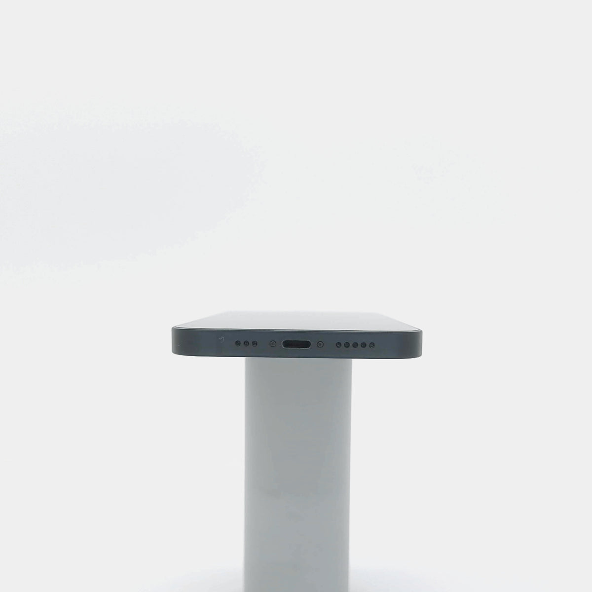 95新 Apple iPhone 13 128G 午夜色 中國大陸版