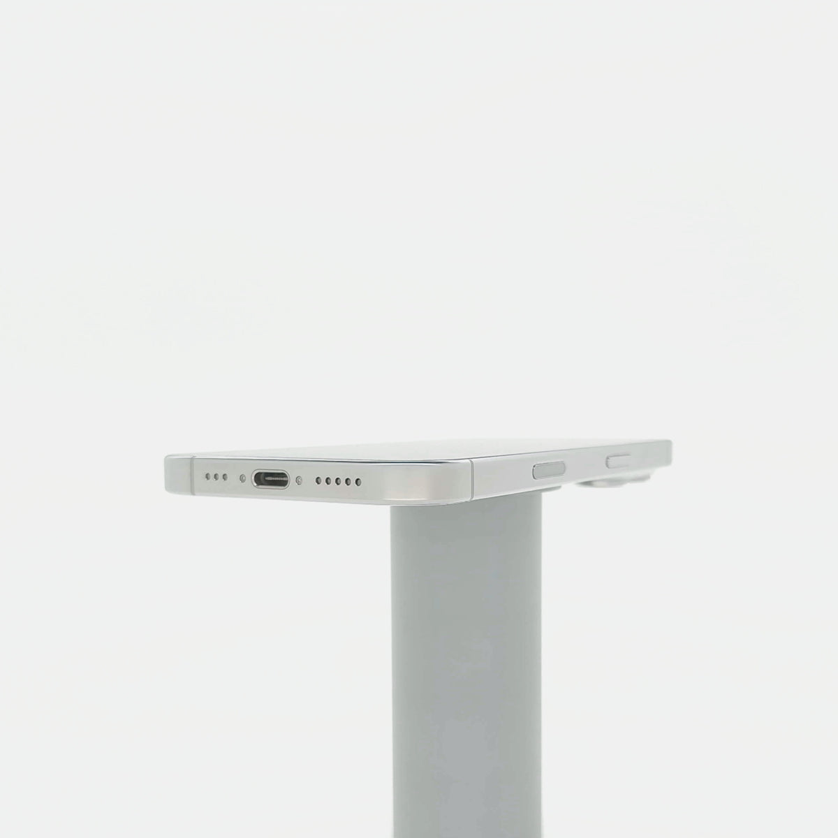95新 Apple iPhone 16 Pro 128G 白色鈦金屬 中國大陸版
