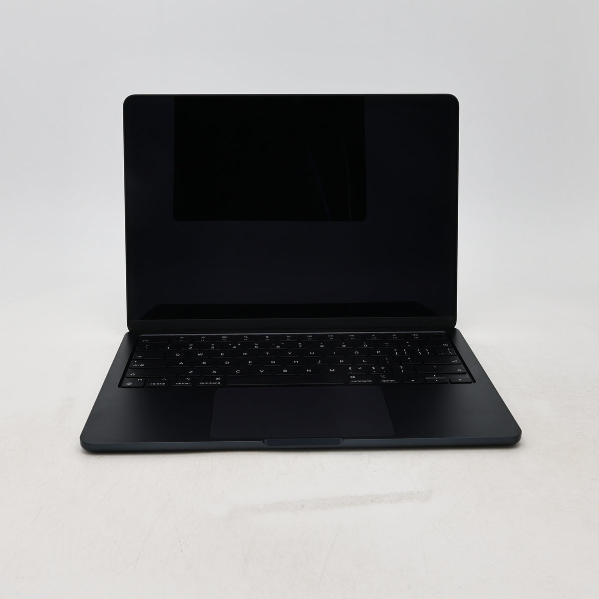 99新 Apple MacBook Air 22年 13寸 M2（8+8核） 8G RAM 256G SSD 午夜色