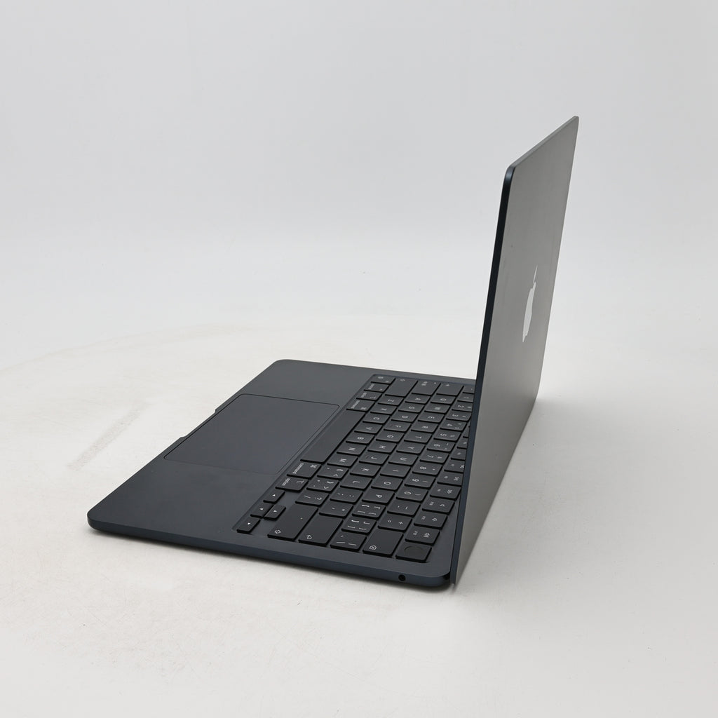 99新 Apple MacBook Air 22年 13寸 M2（8+8核） 8G RAM 256G SSD 午夜色