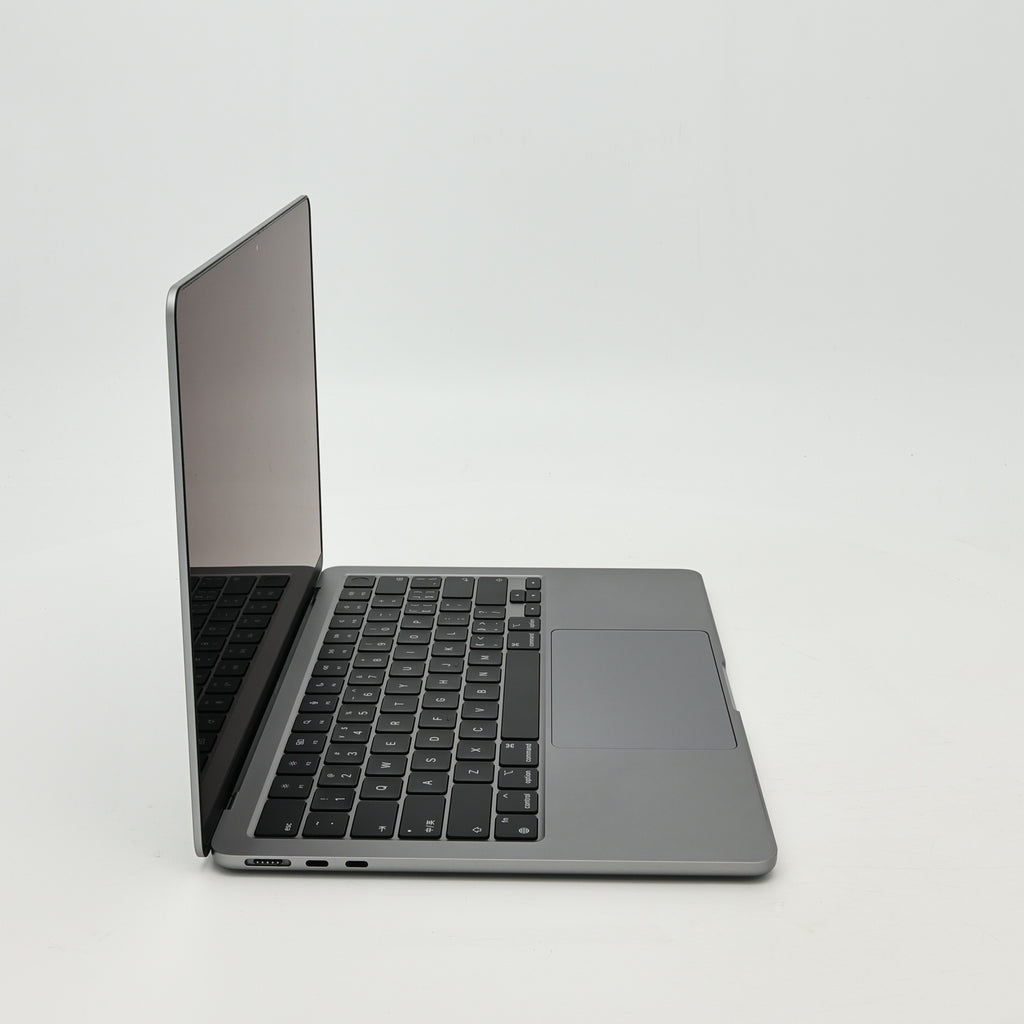 95新 Apple MacBook Air 22年 13寸 M2（8+8核） 8G RAM 256G SSD 深空灰色