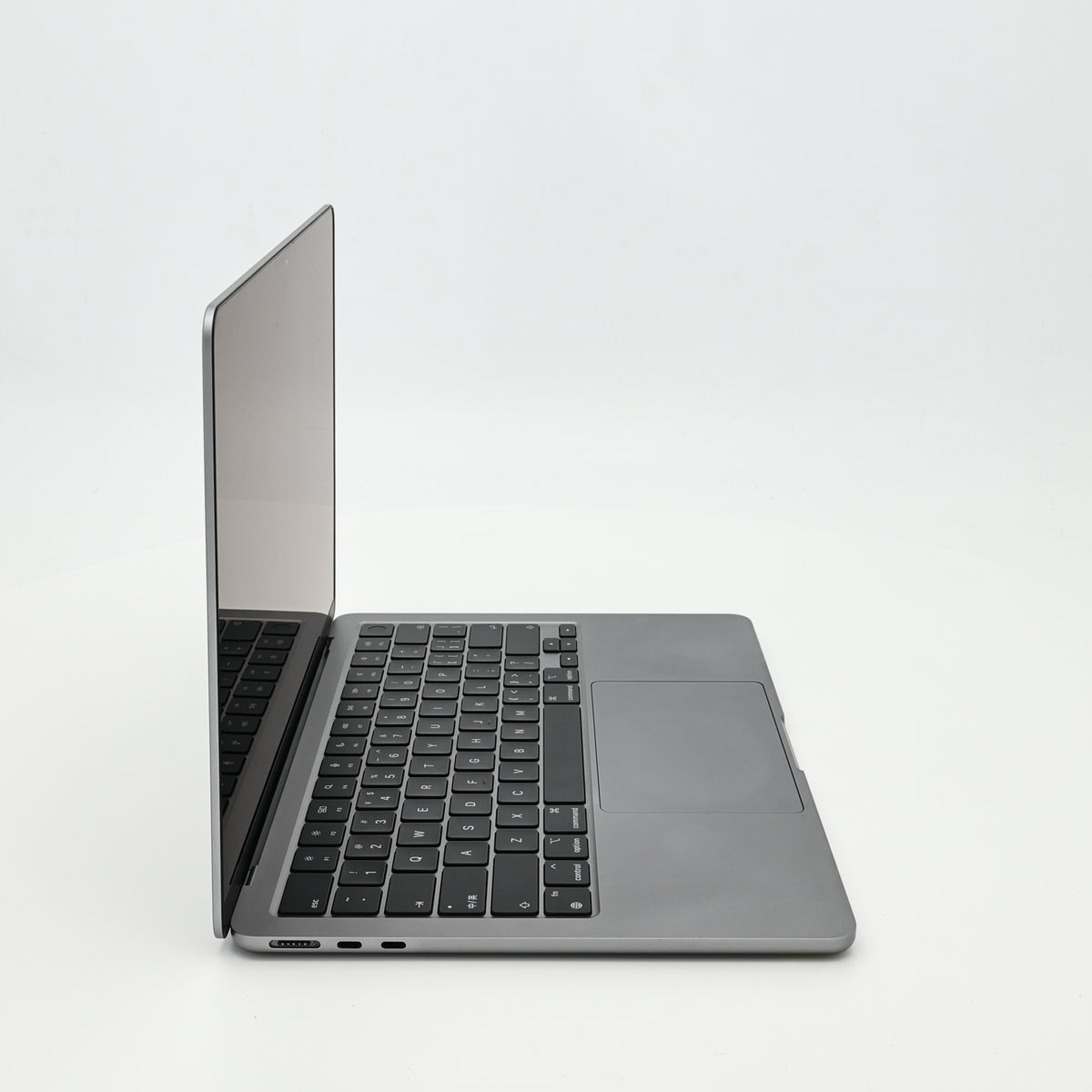 95新 Apple MacBook Air 22年 13寸 M2（8+8核） 16G RAM 256G SSD 深空灰色