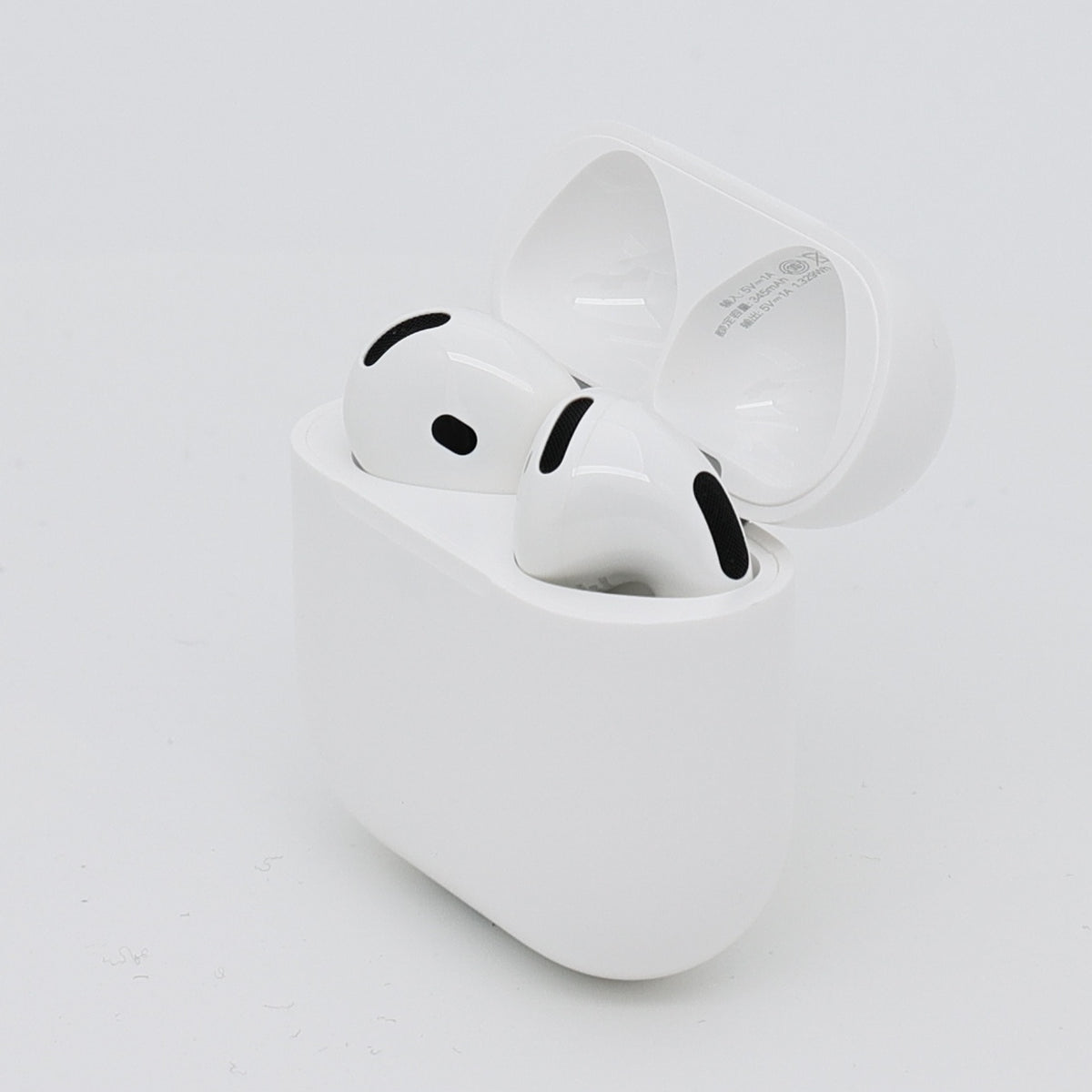 99新 Apple AirPods 4 (不支持主动降噪) 白色