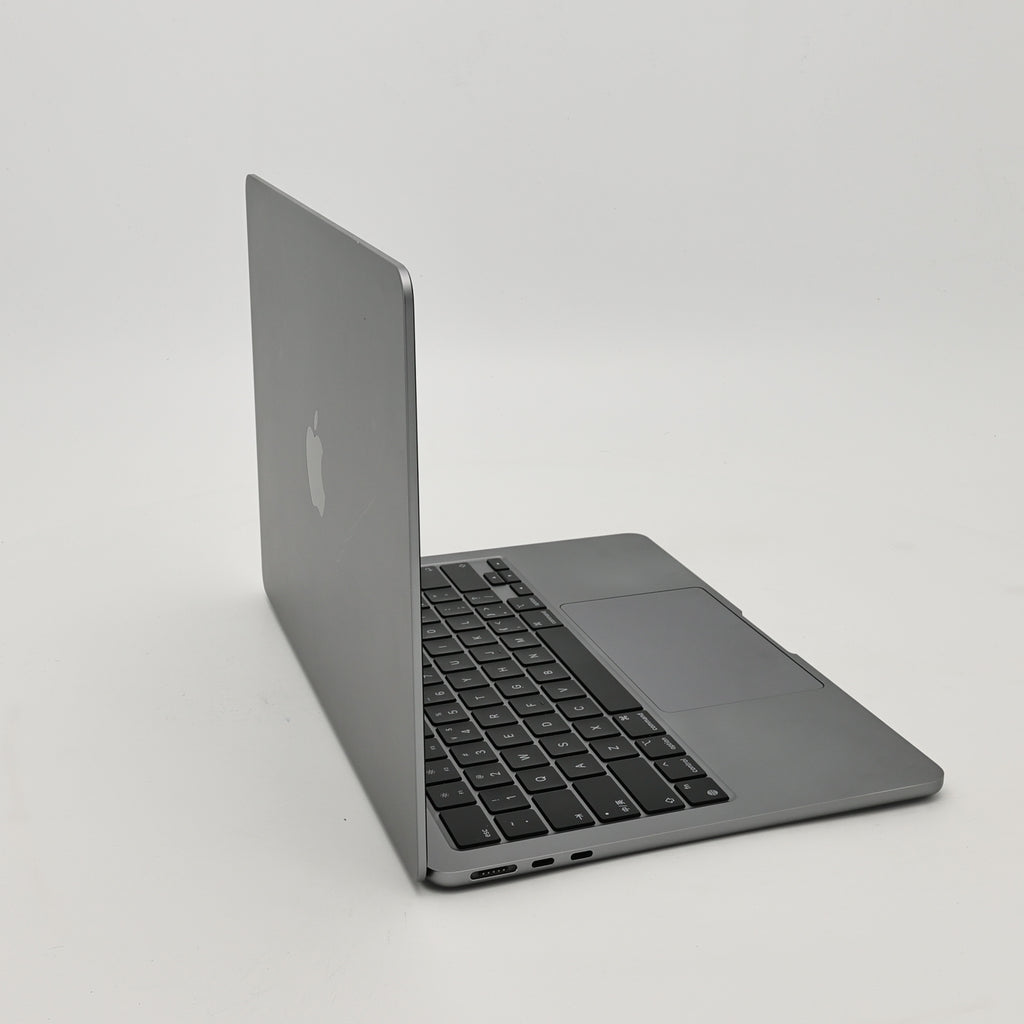 95新 Apple MacBook Air 24年 13寸 M3（8+10核） 16G RAM 256G SSD 深空灰色