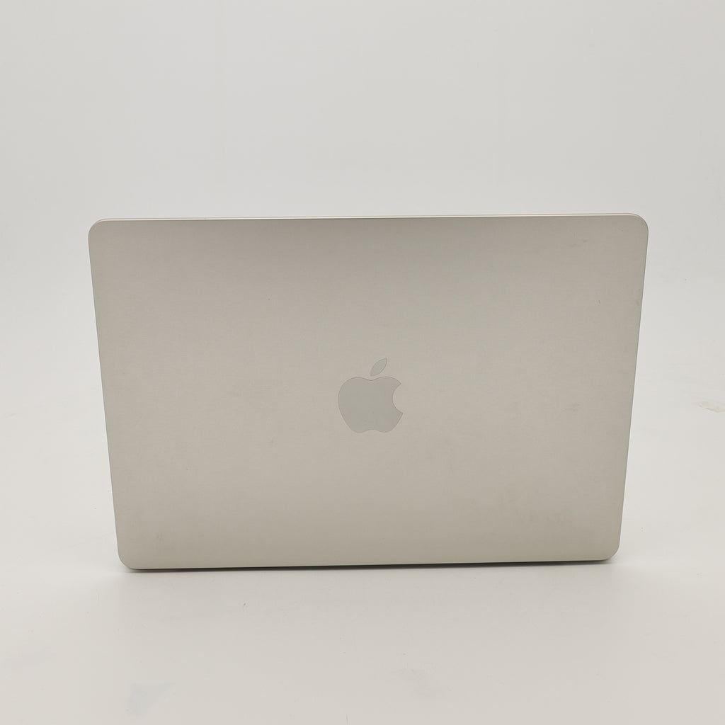 95新 Apple MacBook Air 22年 13寸 M2（8+8核） 8G RAM 256G SSD 星光色