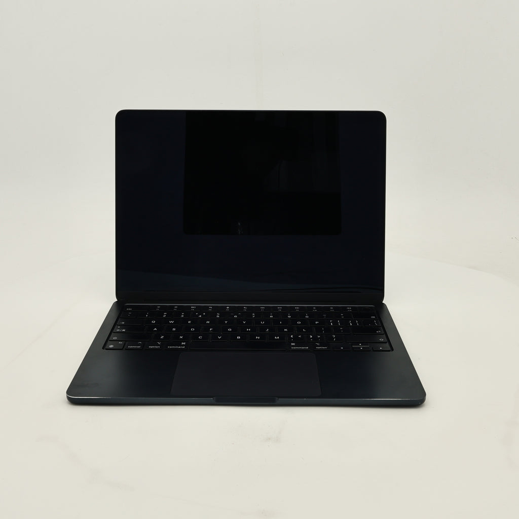 95新 Apple MacBook Air 22年 13寸 M2（8+8核） 8G RAM 512G SSD 午夜色