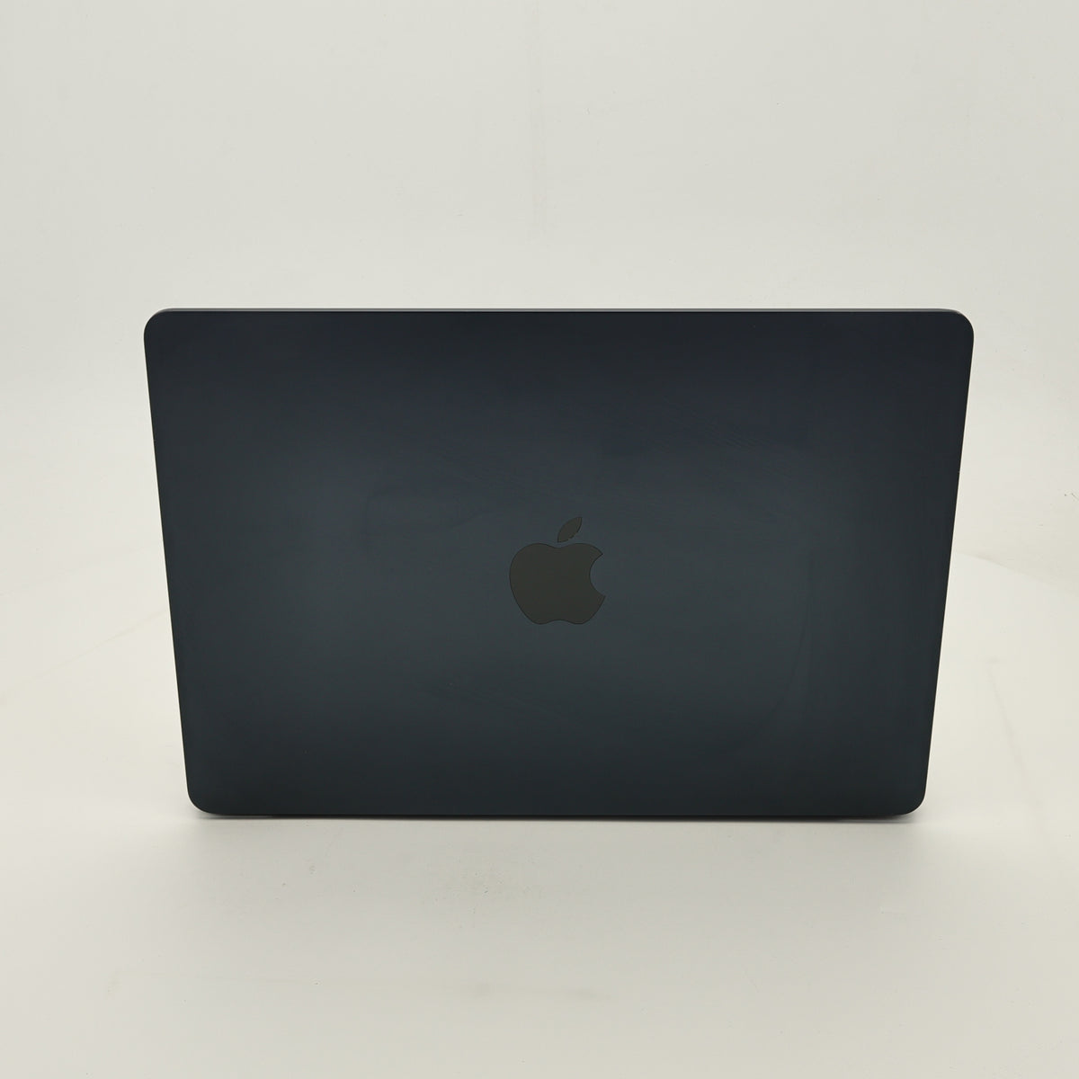 95新 Apple MacBook Air 22年 13寸 M2（8+8核） 8G RAM 512G SSD 午夜色
