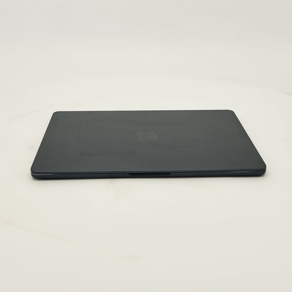 95新 Apple MacBook Air 22年 13寸 M2（8+8核） 8G RAM 512G SSD 午夜色