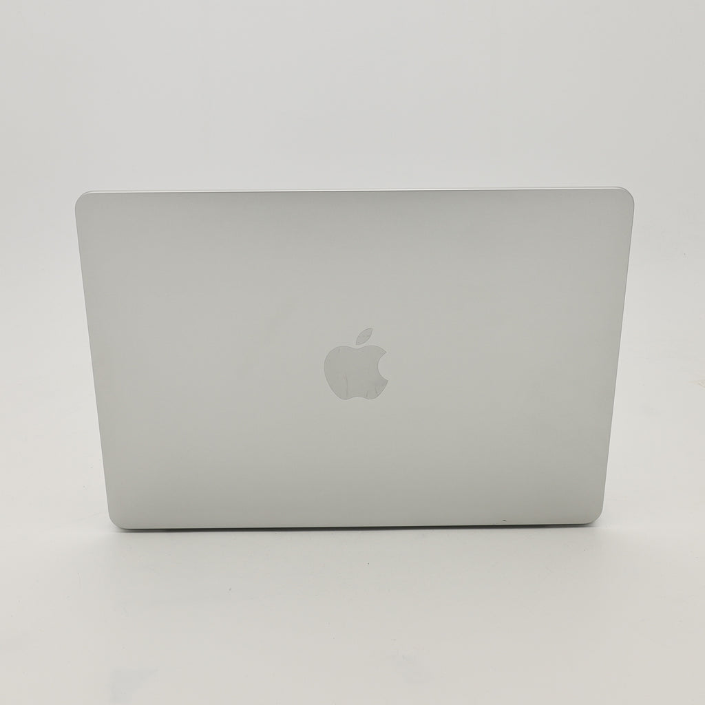 99新 Apple MacBook Air 22年 13寸 M2（8+8核） 8G RAM 256G SSD 銀色