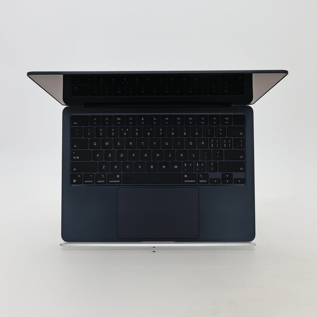 95新 Apple MacBook Air 22年 13寸 M2（8+8核） 8G RAM 256G SSD 午夜色