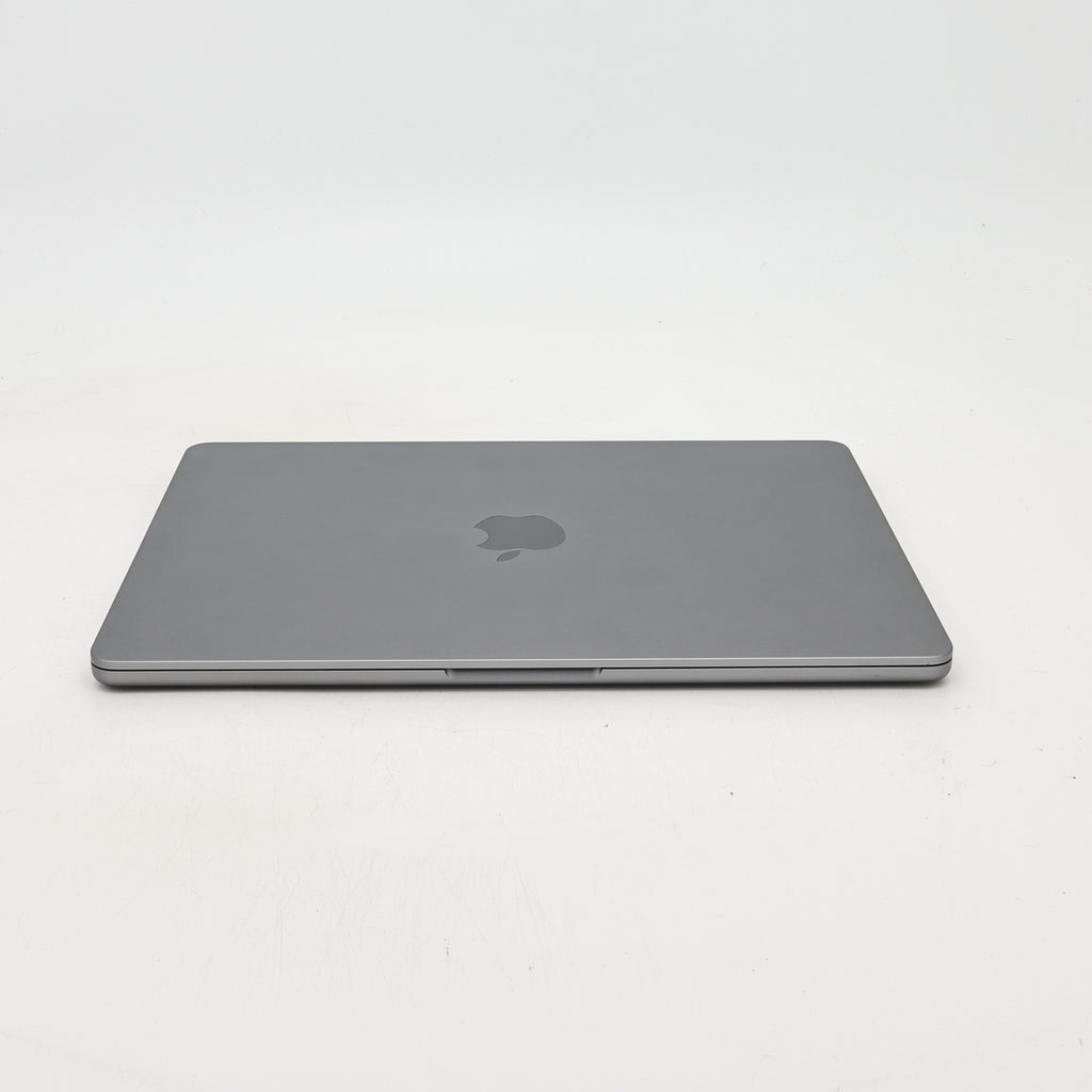 95新 Apple MacBook Air 22年 13寸 M2（8+8核） 8G RAM 256G SSD 深空灰色
