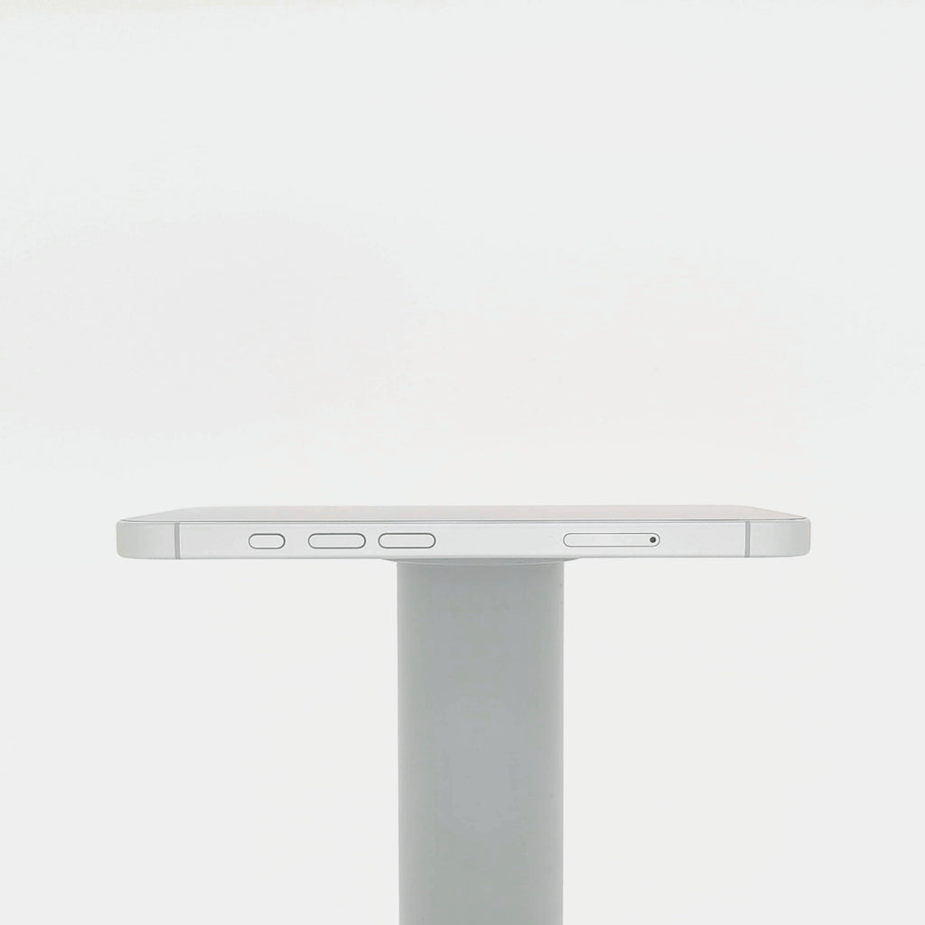 95新 Apple iPhone 16 128G 白色 中國大陸版