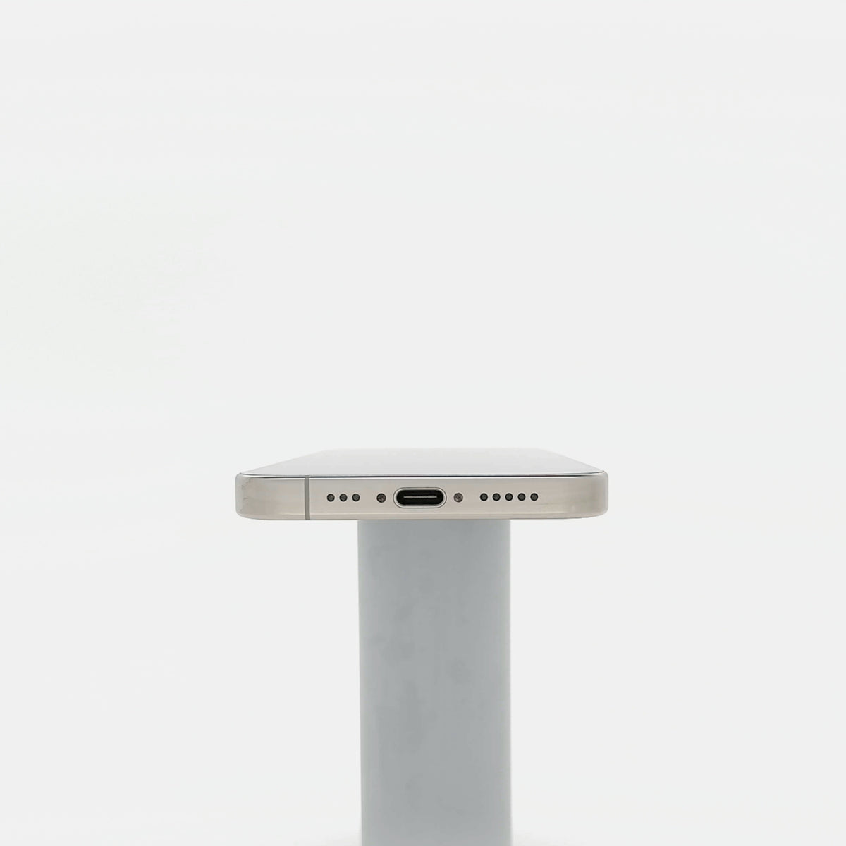 95新 Apple iPhone 16 Pro 128G 原色鈦金屬 中國大陸版