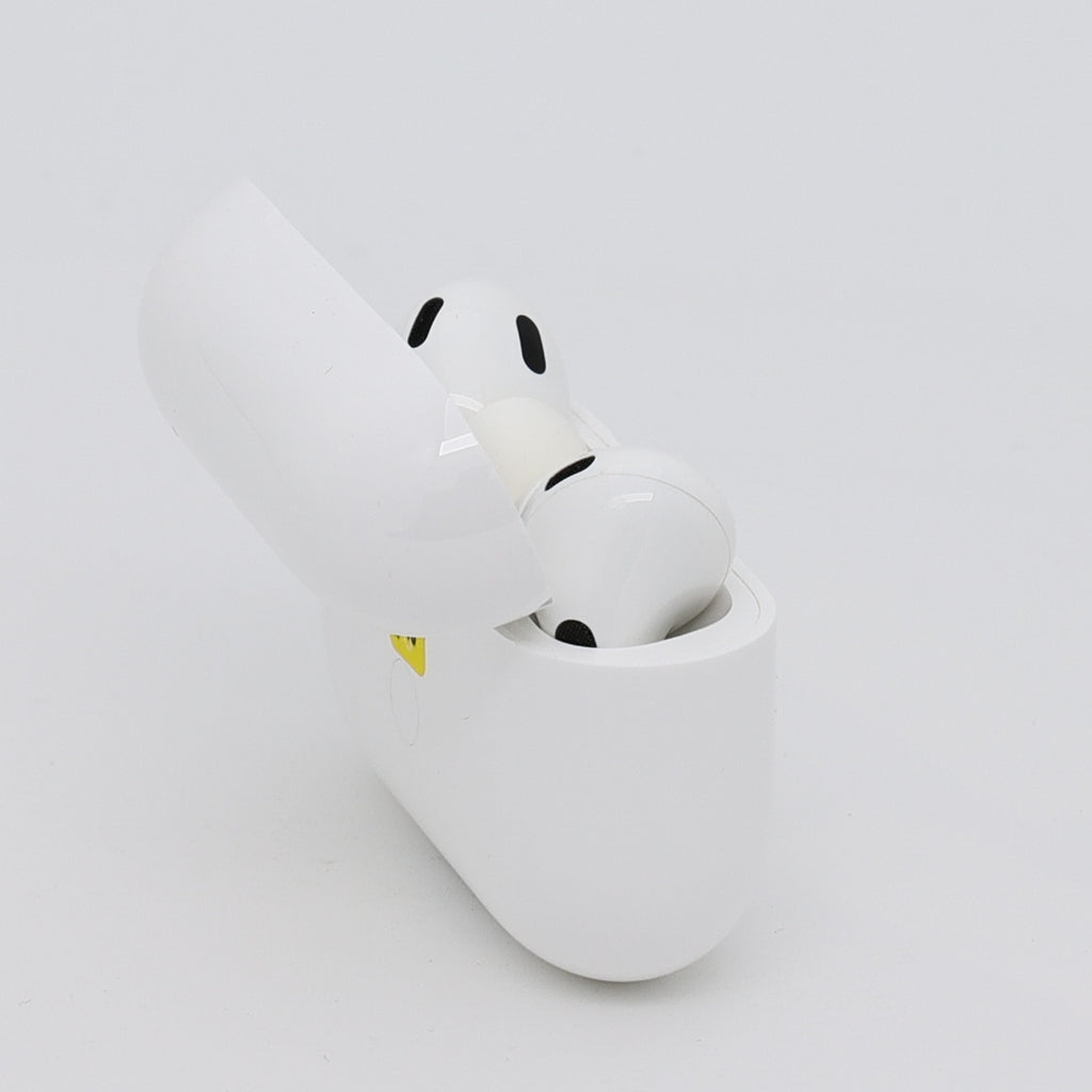 99新 Apple AirPods Pro 2 白色
