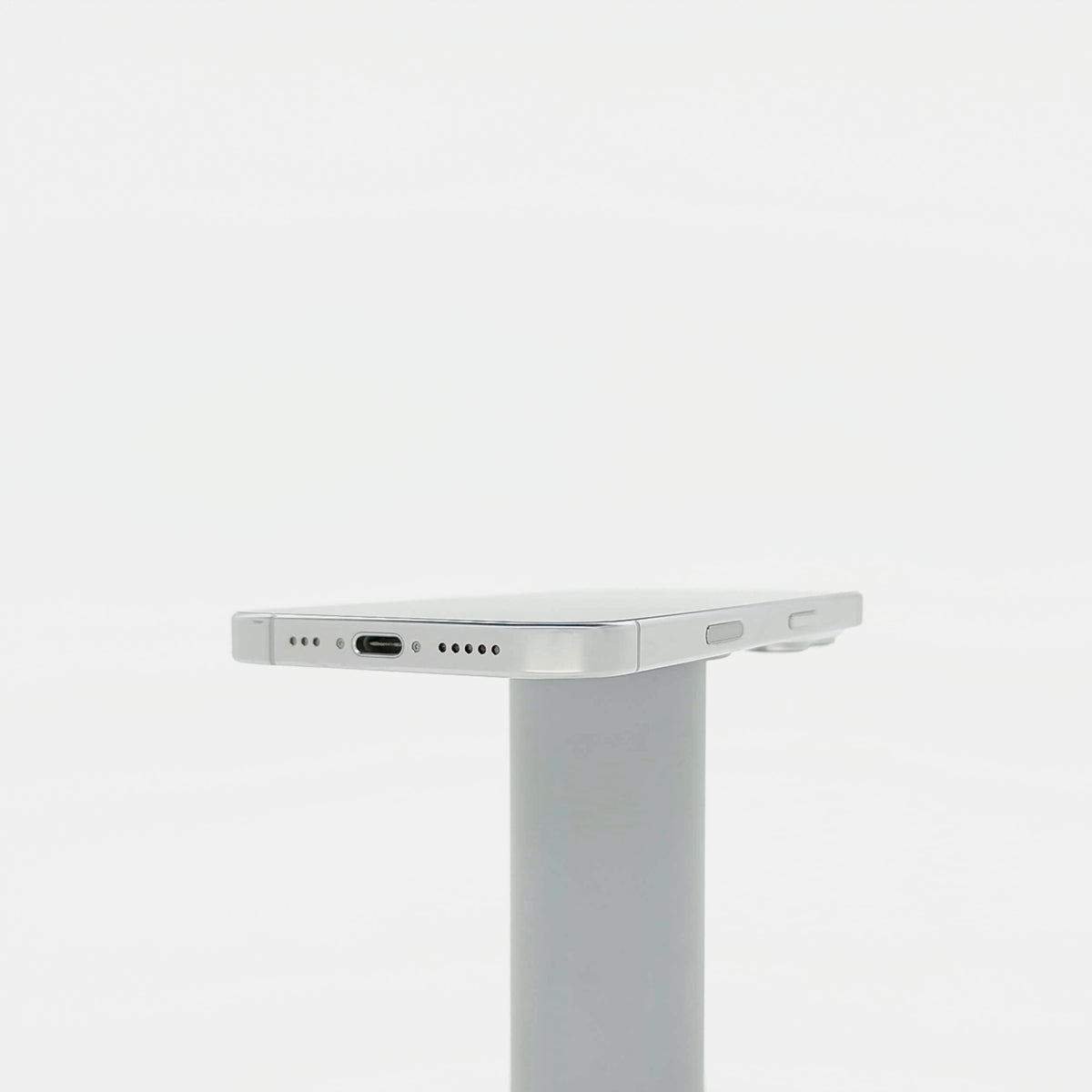 95新 Apple iPhone 16 Pro 128G 白色鈦金屬 中國大陸版